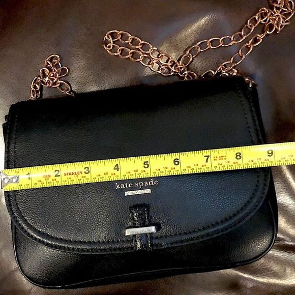 KATE SPADE Tumbled Black Leather Crossbody Shoulderbag with Rose Gold Chain - Picture 13 of 15